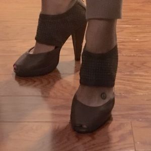 Brown peep toe mod heels